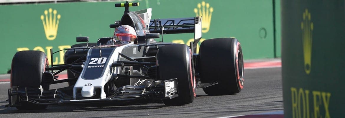 Kevin Magnussen comemora pontos no Azerbaijão