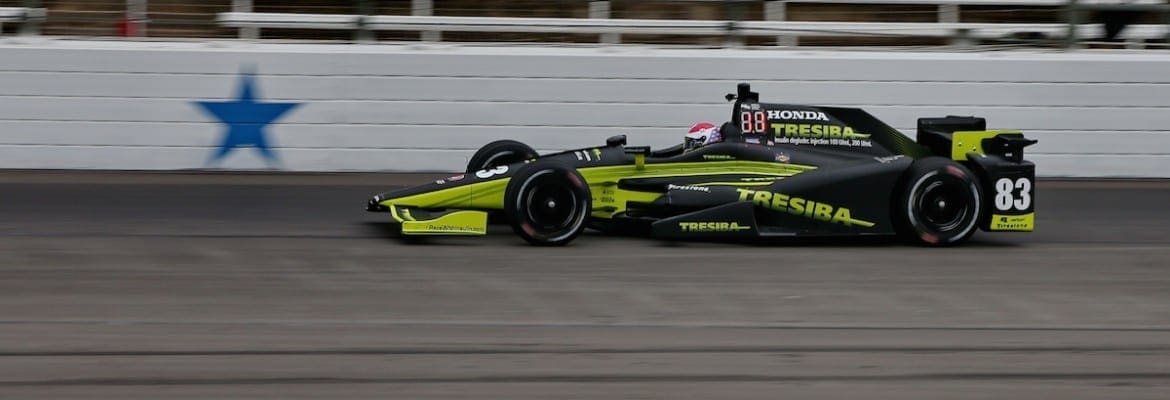 Charlie Kimball faz a pole e a volta recorde no Texas