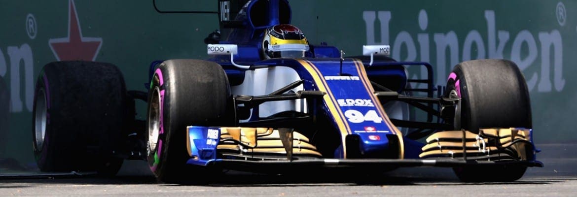 Wehrlein troca asa traseira e é forçado a largar dos boxes