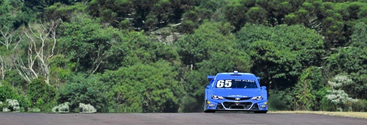 Max Wilson faz a pole para a RCM em Cascavel