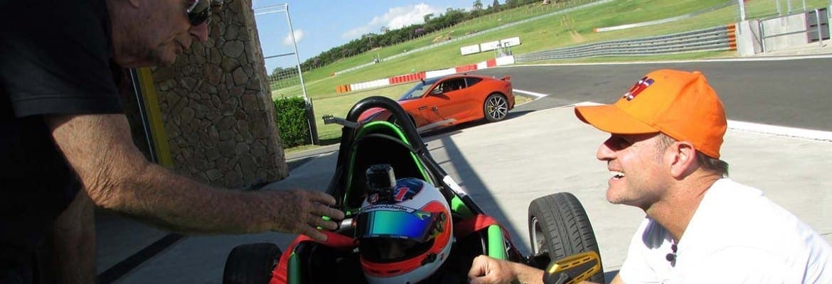 Dudu Barrichello na FVee: filho de Rubens Barrichelho faz primeiro teste num fórmula