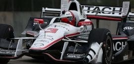 Helio Castroneves lidera sexta-feira em Detroit com Kanaan em 10º