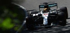 Hamilton crava pole avassaladora para Mercedes