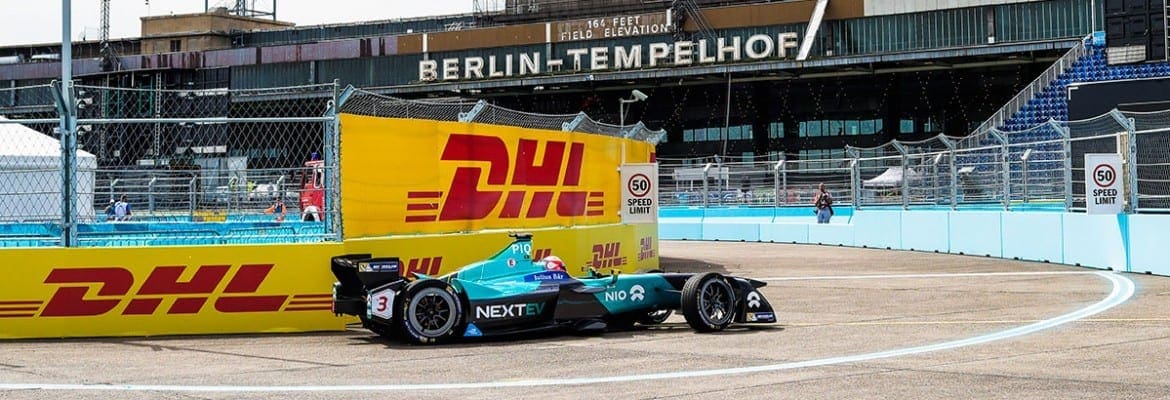 Em pista desfavorável, Piquet fica perto dos pontos na primeira prova em Berlim