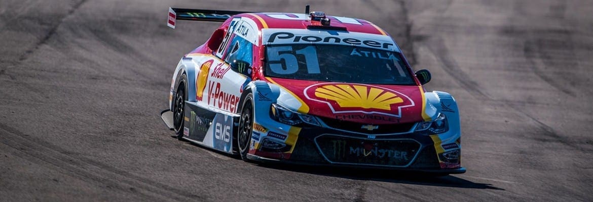 Com pódio em Cascavel, Átila Abreu empata na vice-liderança