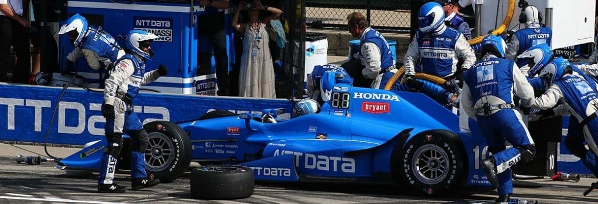 Depois de terminar a primeira em 15º, Kanaan volta ao top 10