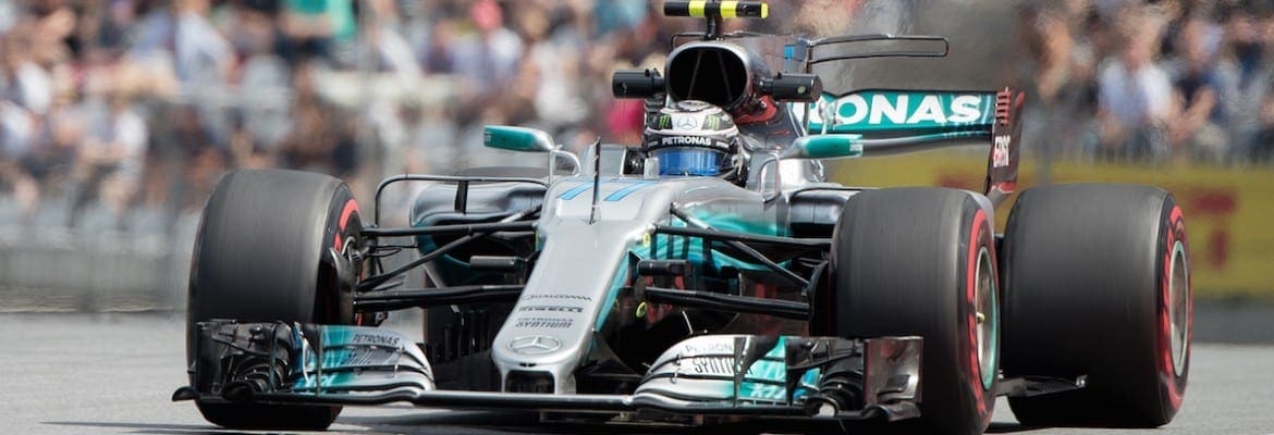 Bottas crava a pole na Áustria e Hamilton larga em oitavo