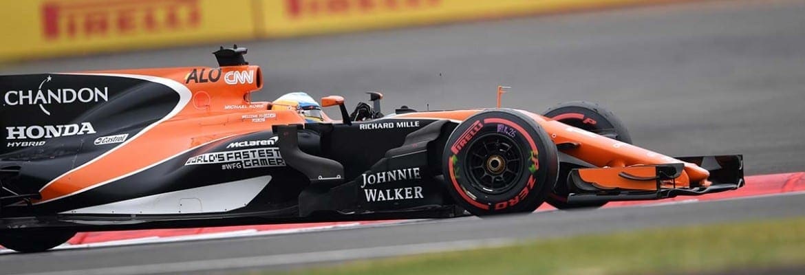 Alonso lidera Q1 afetado pela chuva, mas larga na última posição