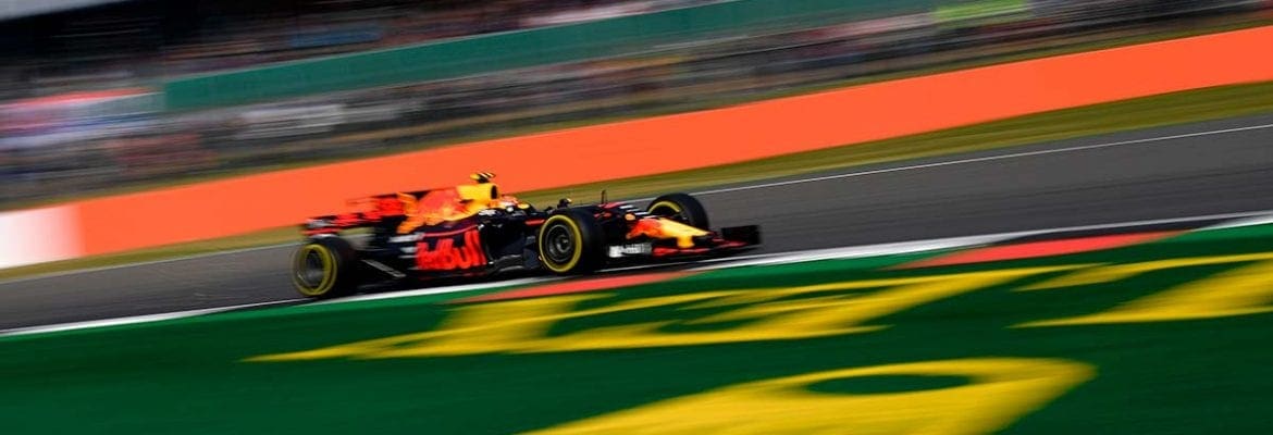 Verstappen: “Sem problemas até agora, estou feliz com isso”