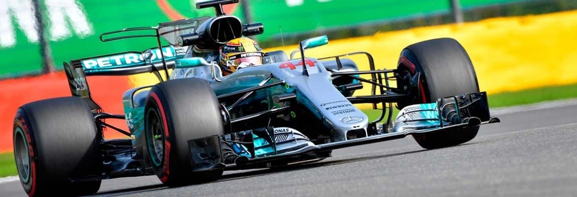 Hamilton confirma favoritismo da Mercedes e lidera o dia em Spa