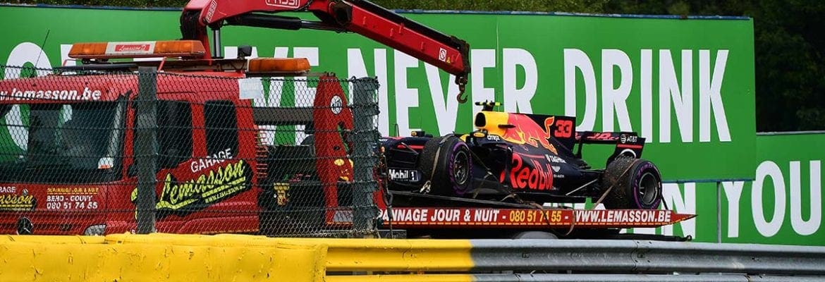 Verstappen: “Extremamente desapontado, precisamos resolver esses problemas”