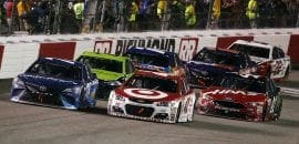 Kyle Larson vence em Richmond antes da fase do playoffs