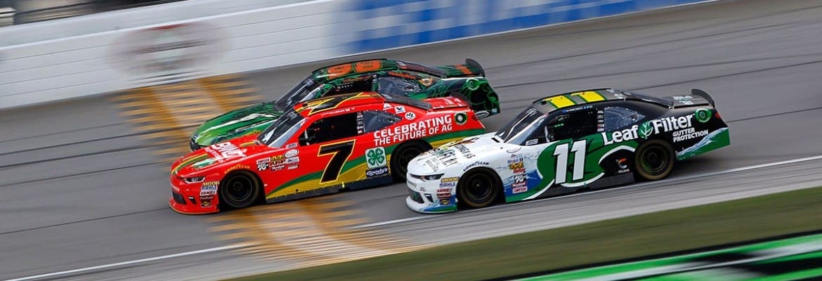 Xfinity: Justin Allgaier supera Kyle Larson no fim e vence em Chicago