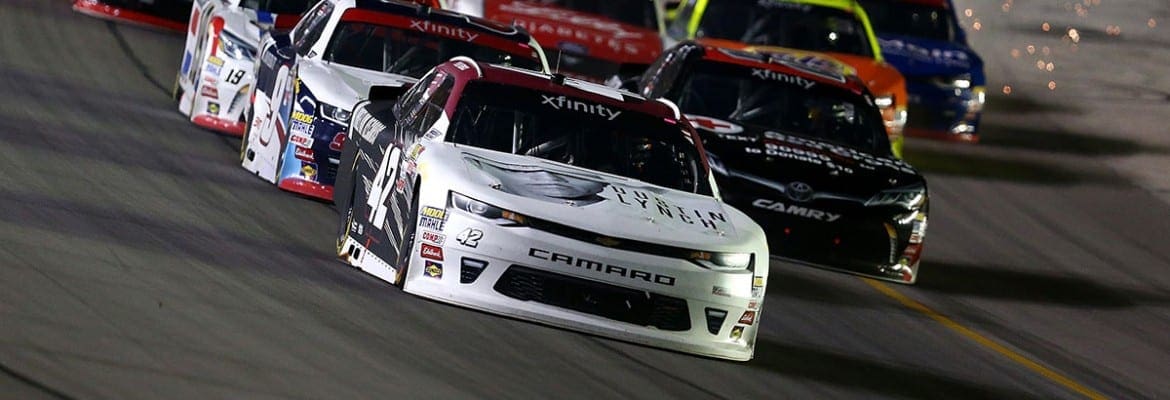 Tyler Reddick vence pela primeira vez na NASCAR Xfinity