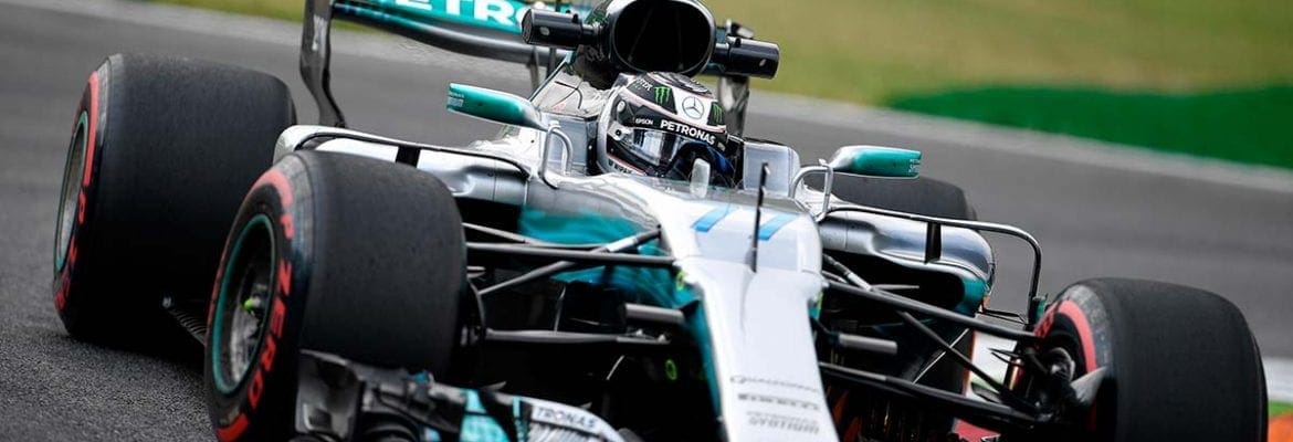 Bottas lidera dobradinha da Mercedes no TL2; Ferrari acompanha de perto