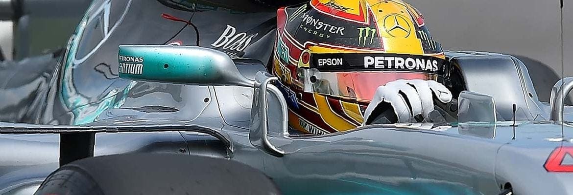 Atrás de Ricciardo no TL2, Hamilton elogia ritmo de corrida: “Um dos melhores que já tive”