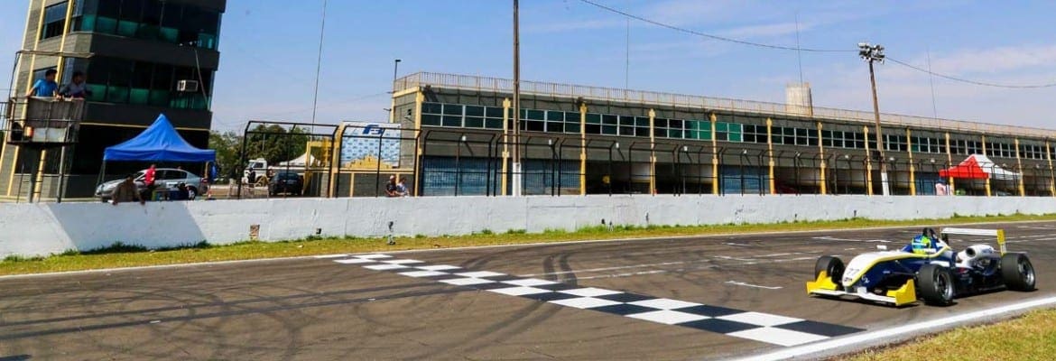 Samaia e Raucci vencem em Londrina, e disputa pelo título da temporada segue aberta