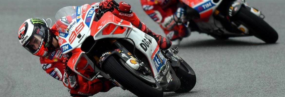 GP da Malásia: Dovizioso vence e decisão do título será em Valência