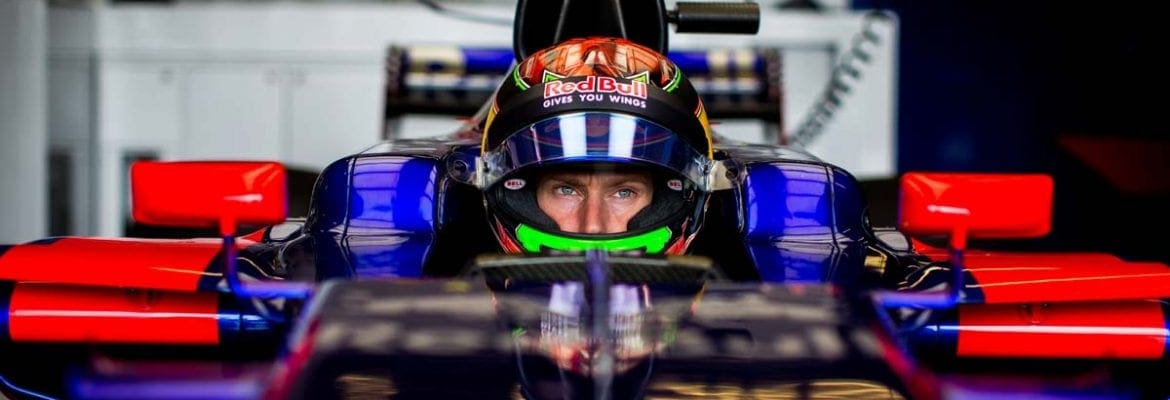 Estreante Hartley deve levar penalidade de 30 posições no grid