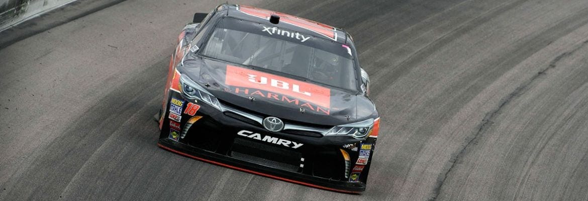 Christopher Bell vence no Kansas pela Xfinity