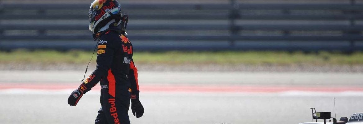 Com problemas mecânicos, Daniel Ricciardo abandonou o GP dos EUA