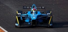 Fabricada pela Williams, Fórmula E adia bateria personalizada para 2025