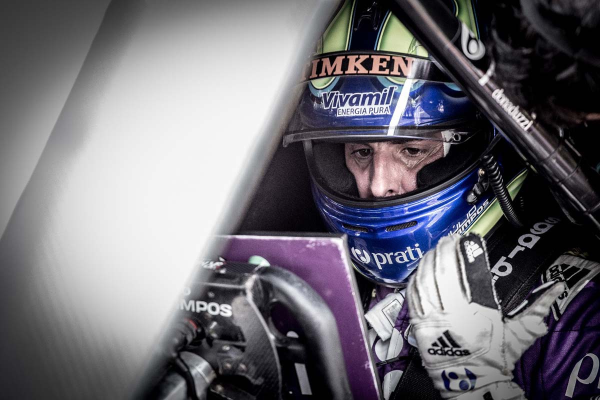 Júlio Campos tem dia heróico na Argentina Notícia de Stock Car