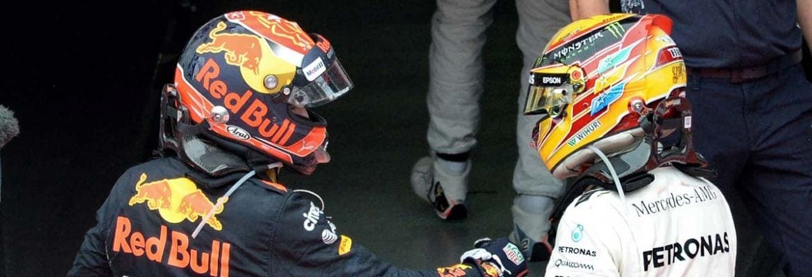 Hamilton não arrisca favoritos para a F1 2018 mas prevê Verstappen “forte”