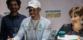 Hamilton lembra Ayrton Senna e revela um carinho especial pelo Brasil