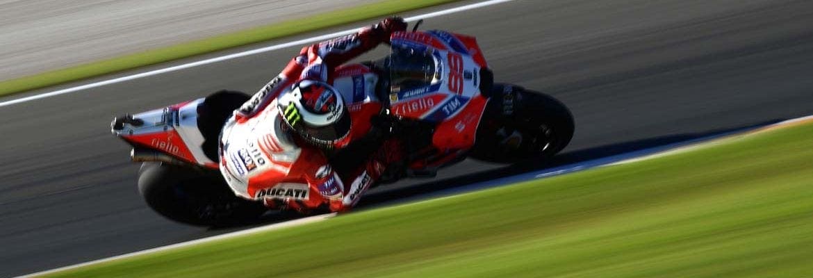 Lorenzo lidera sexta-feira para a Ducati em Valência; Iannone foi o mais rápido pela manhã