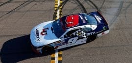 William Byron vence em Phoenix pela Xfinity e vai para decisão do título