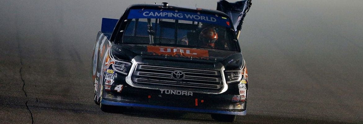 Christopher Bell conquista o título da NASCAR Truck Series 2017