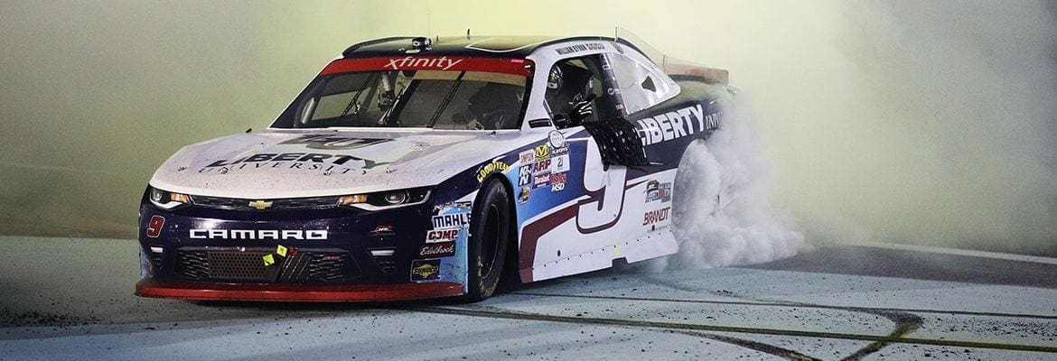 William Byron é campeão da NASCAR Xfinity 2017