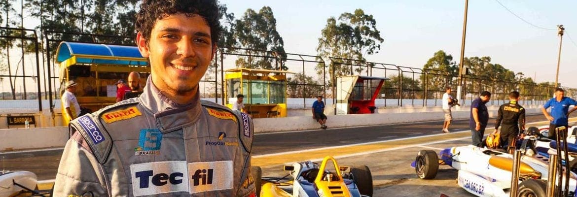 Igor Fraga, campeão da F3 Academy, disputa essa semana a final da F1 eSports Series