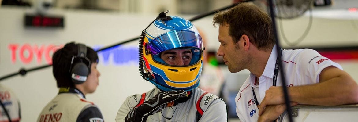 F1Mania.net TV: Alonso testa carro da Toyota, mas é superado por brasileiro de Porsche