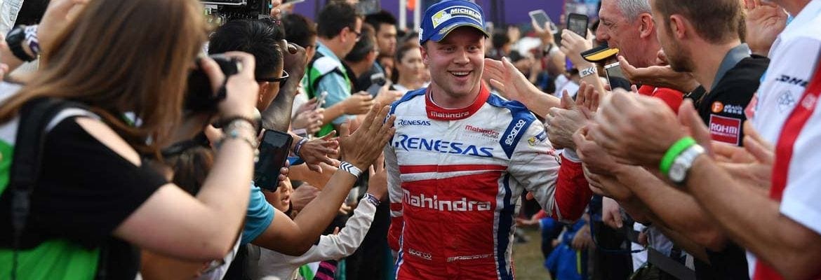 Rosenqvist “sente muito” por desclassificação de Abt em Hong Kong
