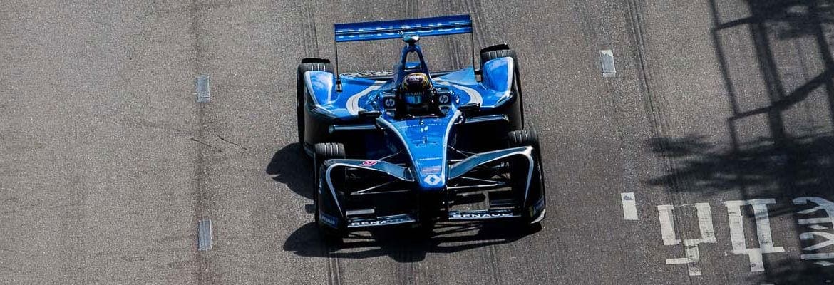 Sebastien Buemi critica Lucas di Grassi depois de batida em Hong Kong