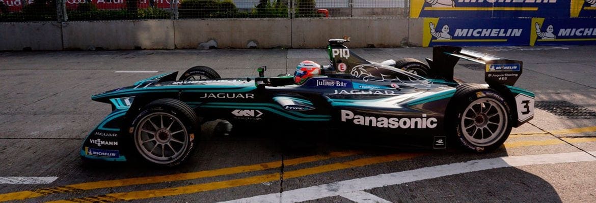 Nelsinho Piquet estreia pela Jaguar com um quarto lugar nas ruas de Hong Kong