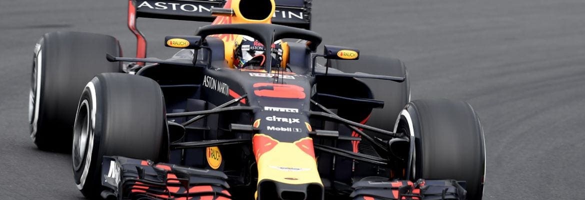Red Bull lidera o grid com Daniel Ricciardo no primeiro dia dos testes da F1 em Barcelona