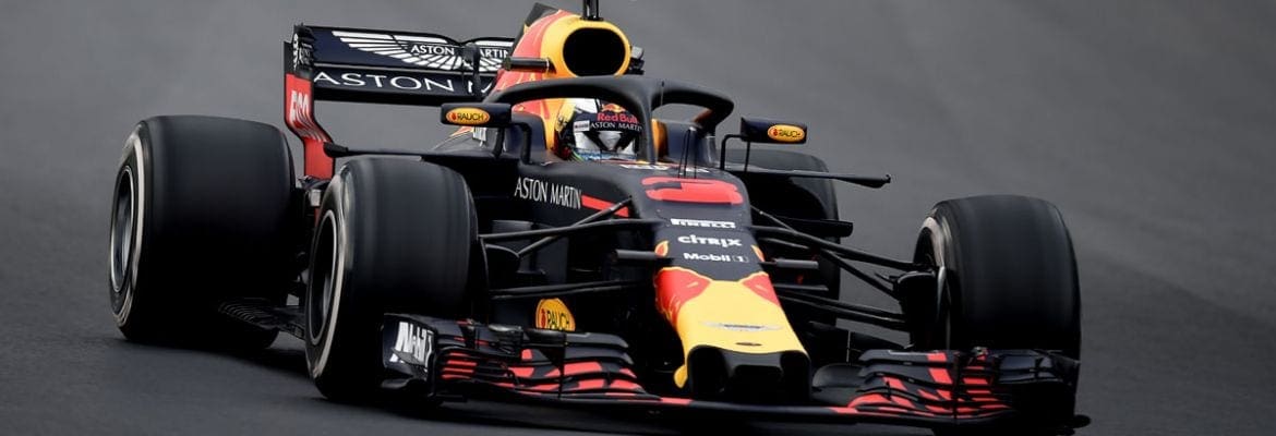 Com 105 voltas, Ricciardo teve o primeiro dia de testes mais produtivo da era V6 Turbo