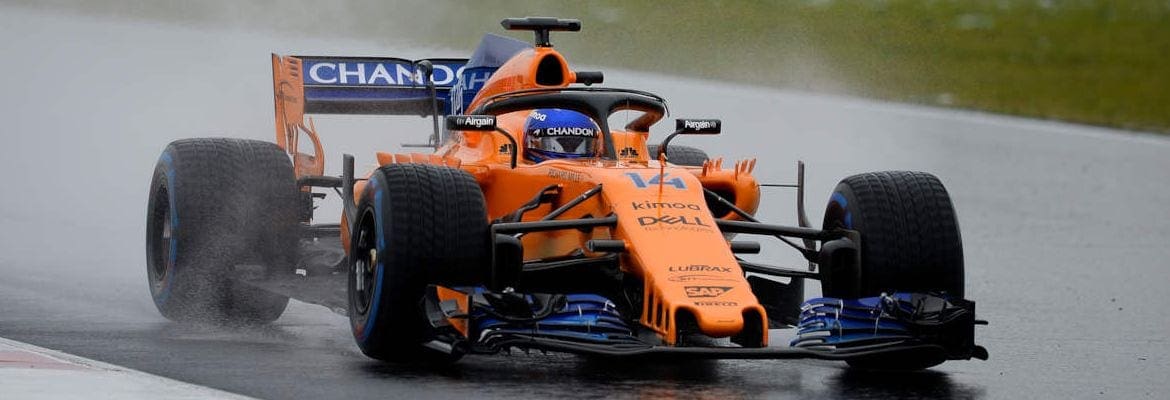 Com chuva e neve, Alonso lidera solitário terceiro dia em Barcelona