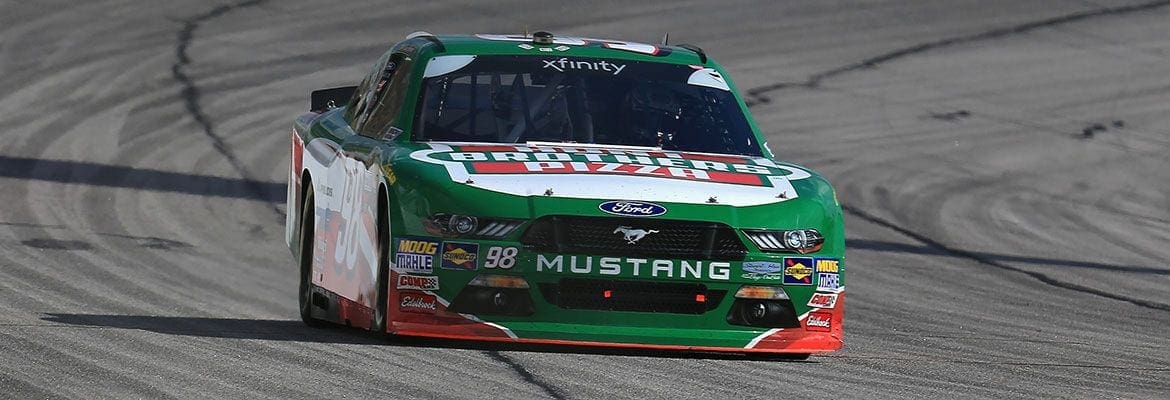 Xfinity: Kevin Harvick domina e vence a etapa de Atlanta