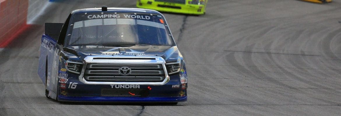 Truck Series: Brett Moffit vence de maneira emocionante a etapa de Atlanta