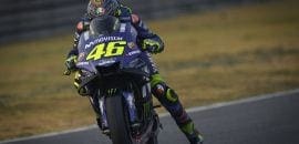 Aniversariante do dia, Rossi teme que eletrônica prejudique estreia da Yamaha