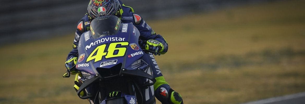 Aniversariante do dia, Rossi teme que eletrônica prejudique estreia da Yamaha