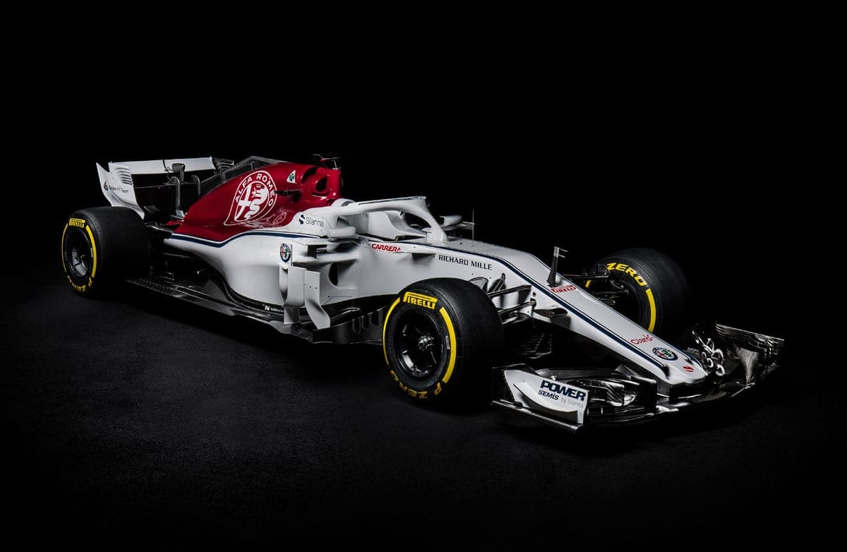 GALERIA: Do azul para o vermelho e branco, Sauber revela o C37 para a F1 2018 Alfa Romeo Sauber C37 - F1 2018