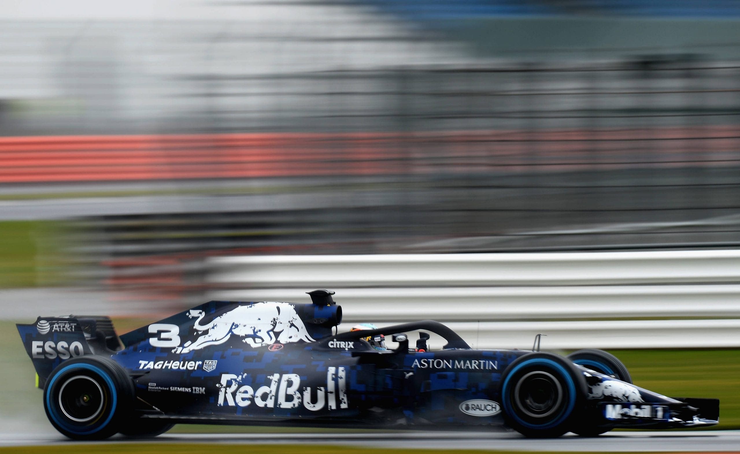 GALERIA: Confira as primeiras imagens do Red Bull RB14 Red Bull RB14