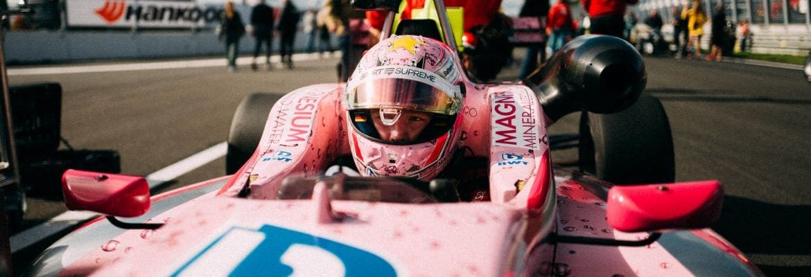 Estrela da F-3, Gunther garante vaga na Fórmula 2 pela Arden