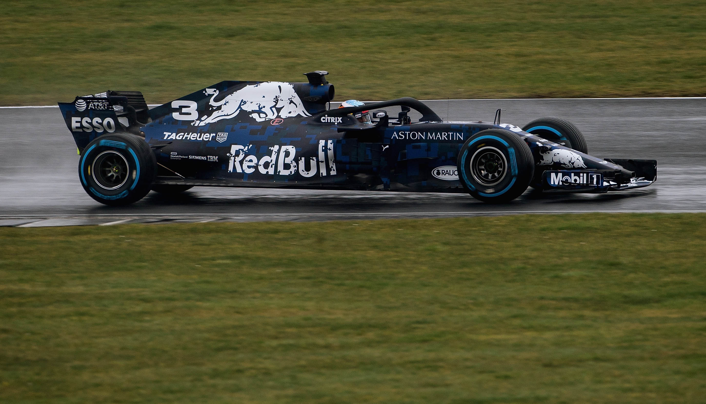 GALERIA: Confira as primeiras imagens do Red Bull RB14 Daniel Ricciardo (Red Bull) - RB14