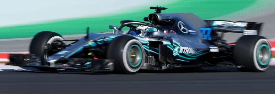 Bottas: “Mercedes não está um segundo à frente da Ferrari e Red Bull”
